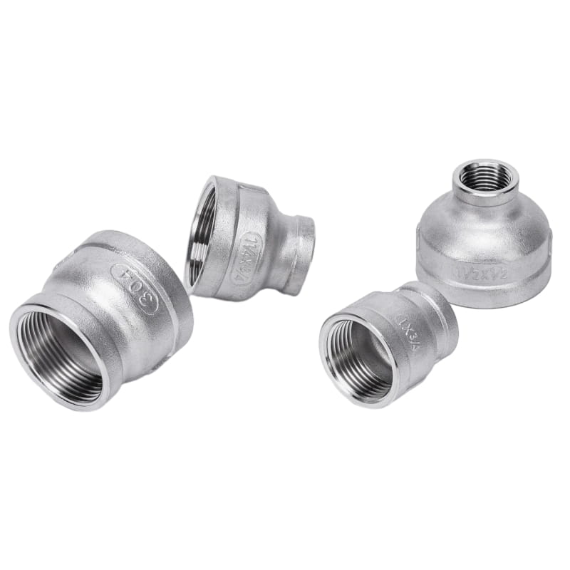 Kopling pereduksi lonceng stainless steel yang menghubungkan dua bagian dengan diameter yang berbeda